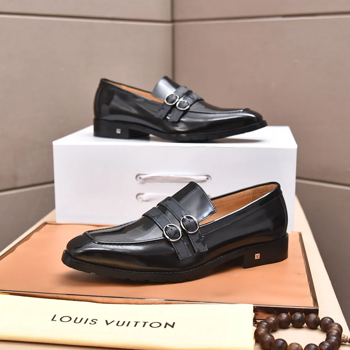 Men's shoes💰480📛📛【LOUIS VUITTON】(Quan Niu Li) Louis Vuitton 2023 official website synchronized new products👟Milan fashion catwalk style🇰🇾🇰🇾LV family logo, celebrity style, a must-have for fashionistas⚠️First layer calfskin➕cowhide lining➕Official website original version special outsole👞Number 38-44